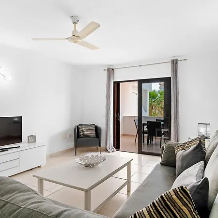 Paloma Apartment *