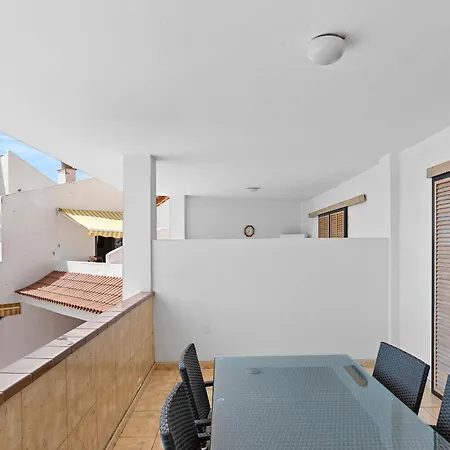 Paloma Apartment *