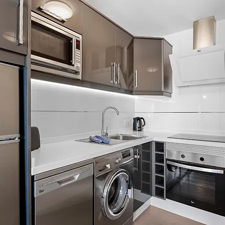 Paloma Los Cristianos (Tenerife)