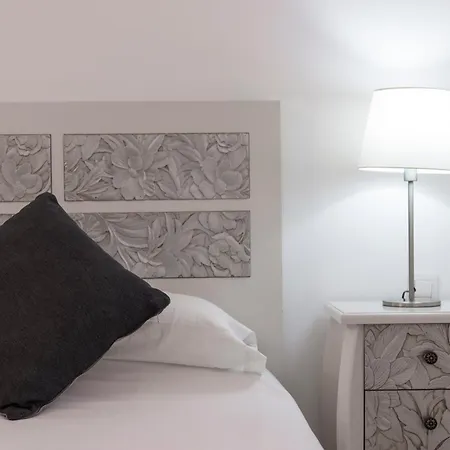 Paloma Apartment