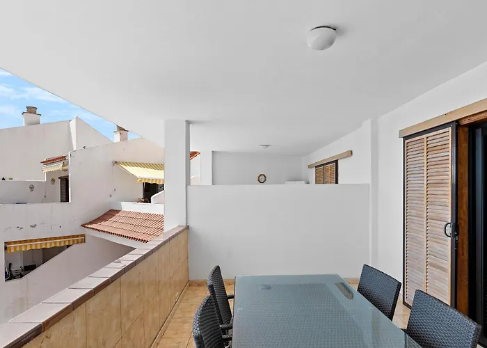 Paloma Apartment *